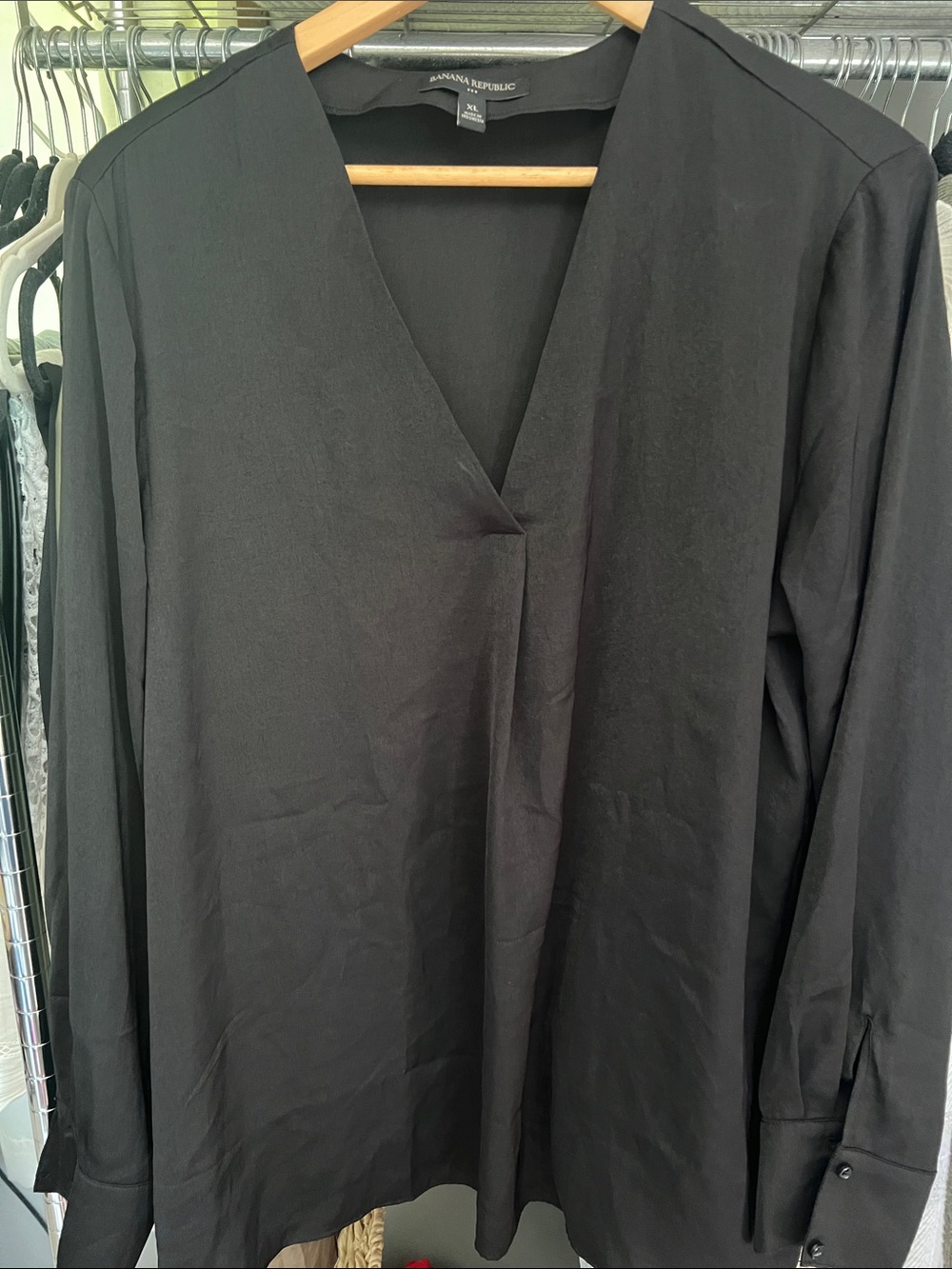 Banana Republic Black V-Neck Long Sleeve